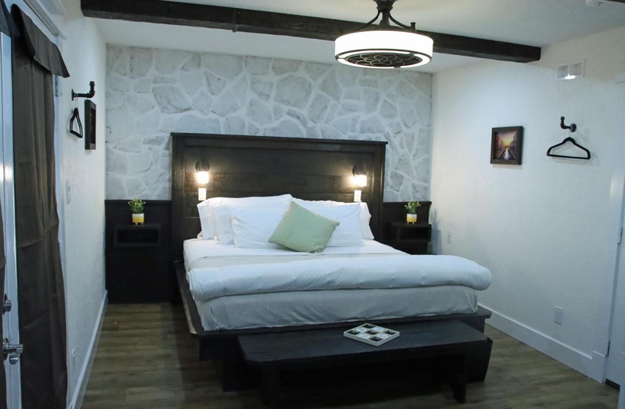 Villa Di Casa - Boutique Hotel Wellington Exterior photo
