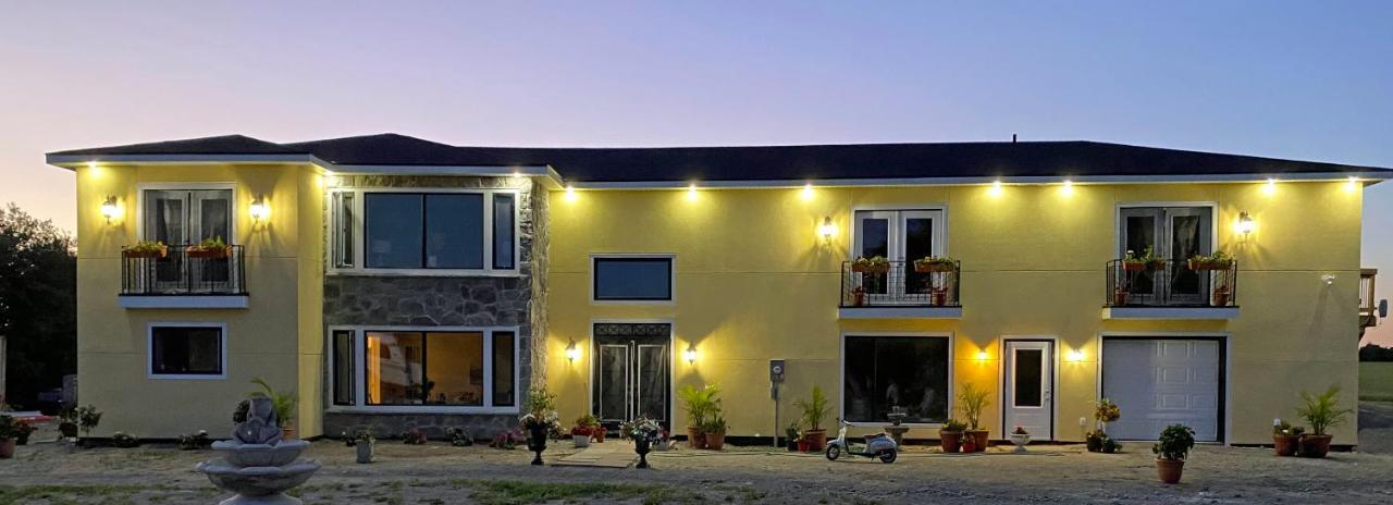 Villa Di Casa - Boutique Hotel Wellington Exterior photo